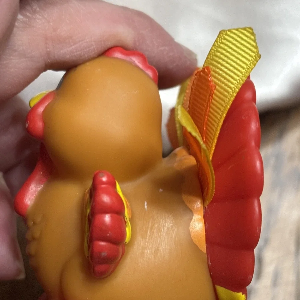 Fisher Price Little People Thanksgiving Farm Turkey Bird Touch & Feel Rare 2006